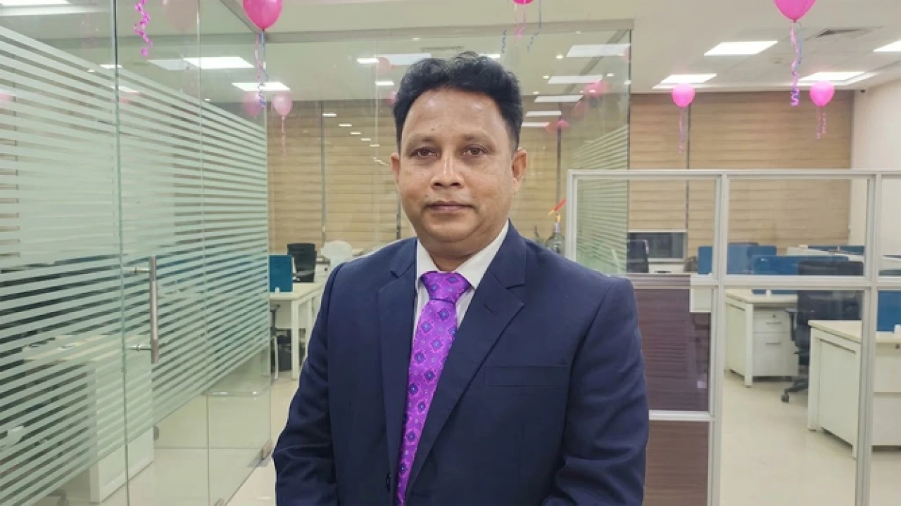 আলফাডাঙ্গার পানাইল  ইউনাইটেড একাডেমির ম্যানেজিং  কমিটির সভাপতি মেহেদী মাসুদ একজন যোগ্য সভাপতি